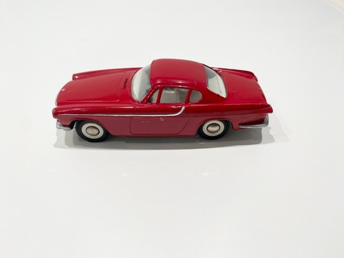Volvo 1800 tekno ref 825 - 1800,