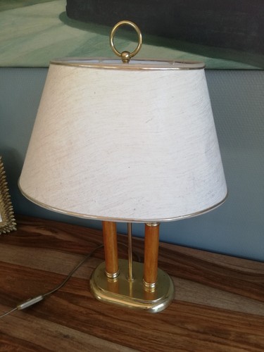 Très belle lampe - très,