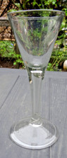 ANCIEN VERRE A PIED XVIII -VERRE SOUFFLE  CRISTAL  -