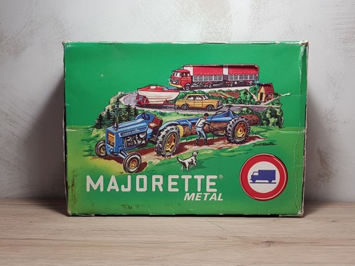 Majorette ancien presentoir - majorette,