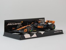 Minichamps McLaren MCL60 #81