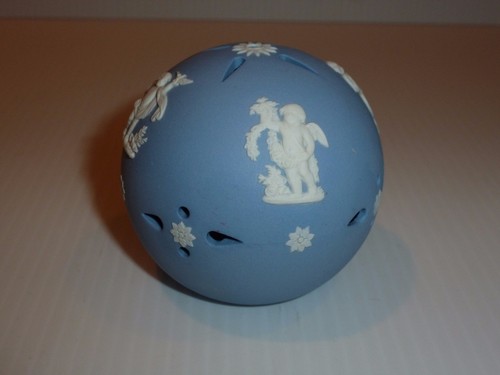 Wedgwood blue jasperware - wedgwood,