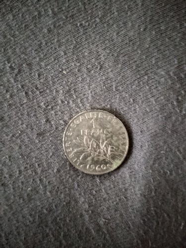 Pièce franc 1960 très - très, bon