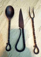 Ensemble cuillère en fer