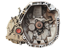 BOITE DE VITESSES RENAULT CLIO 3 PHASE 2 1.5 DCI 2011 8201042105