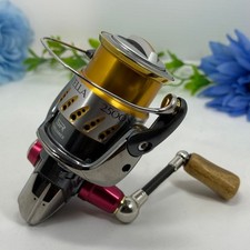 Moulinet de pêche tournant