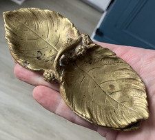 Jolie petite coupe bronze