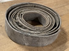 Grosse Courroie Plate En Cuir