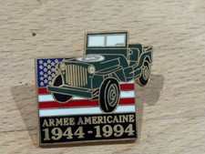 a PINS PIN ARMEE ARMY DEBARQUEMENT D-DAY 1944 DEBARQUEMENT WW2 JEEP WILLYS