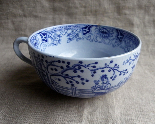 Tasse ancienne faïence de - tasse,