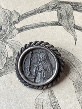 Ancienne broche religieuse - ancienne,