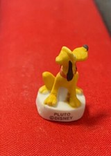 FEVE pluto MAT DISNEY  "MICKEY ET SES AMIS" 2003 (781)