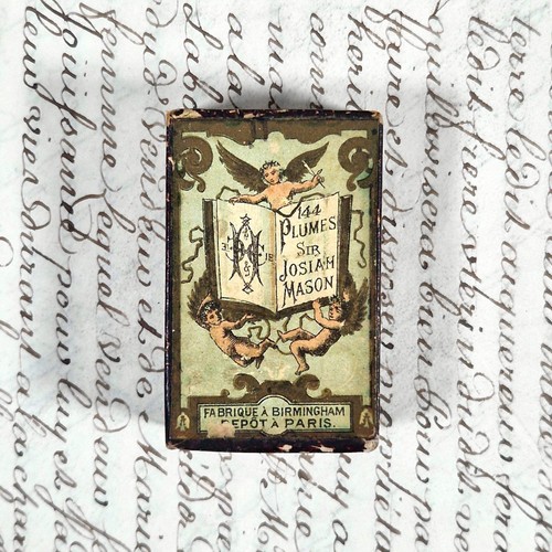 Boîte plumes ancienne - de, «