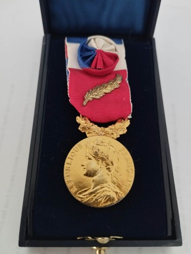 Décoration médaille civile - décoration,