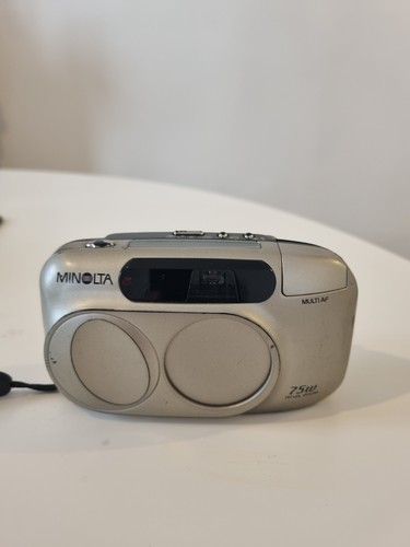 Minolta 75w riva zoom - minolta,