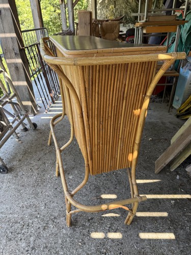 Bar style tiki tropical - bar,