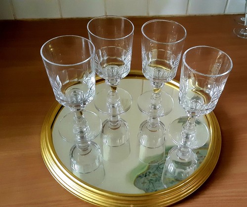 Anciens grands verres eau - grands,