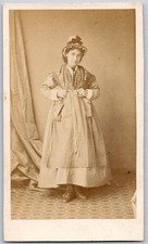 CDV 1865 Georgette Viguier