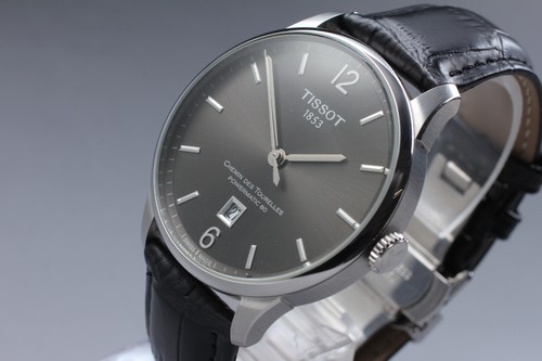 Avec boite montre tissot - [,