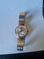 montre femme mécanique ancienne "ELVES" 15 rubis