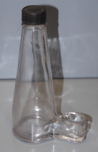 Ancien abreuvoir pour cage - abreuvoir,