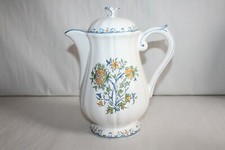 Cafetière en faïence de Gien