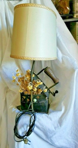 Lampe ancienne avec - , abat-jour