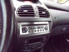 PLAQUE LA RADIO PEUGEOT 206