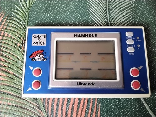 Nintendo game watch - nintendo, manhole