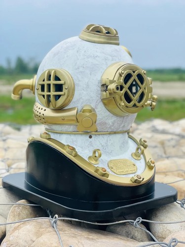 Casque plongée vintage - casque,
