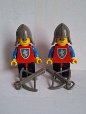 2 Personnages LEGO Chateau