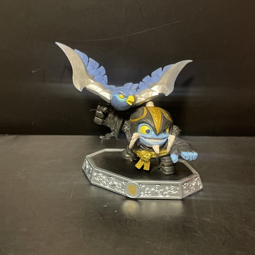 Master air strike figurine - air,