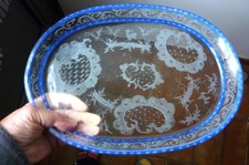 Plateau ancien ovale en verre
