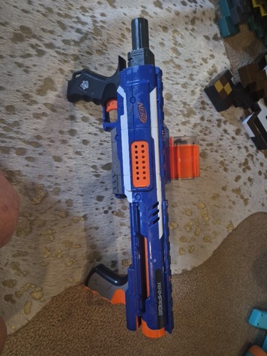 Nerf strike elite rampage - n-strike,