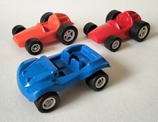 Vintage Lot x 3 Plastic