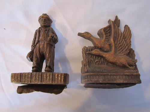 Vintage pair syroco wood - pair,