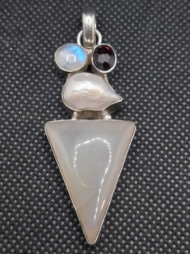 Ancien imposant pendentif - ancien, en