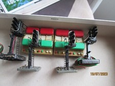 lots de 4 feux jouef et 2