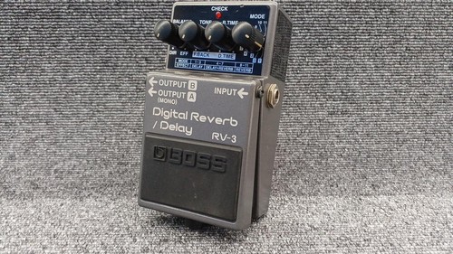 Boss digital reverb delay - rv-3,