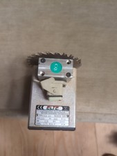 Elte Moteur Asynchrone Triphasé Type PE3 3/2 220 Volt 200hz