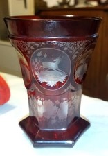 CRISTAL DE BOHEME superbe petit vase doublé overlay décor chasse dégagé l'acide