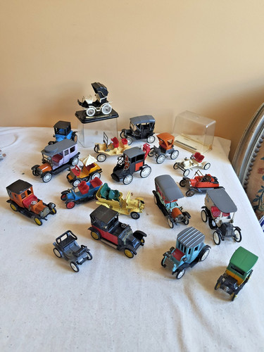 Lot voitures miniatures - lot,