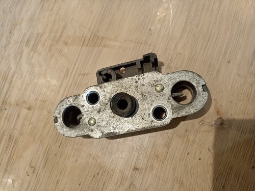 Verrouillage selle hyosung 125 - verrouillage,