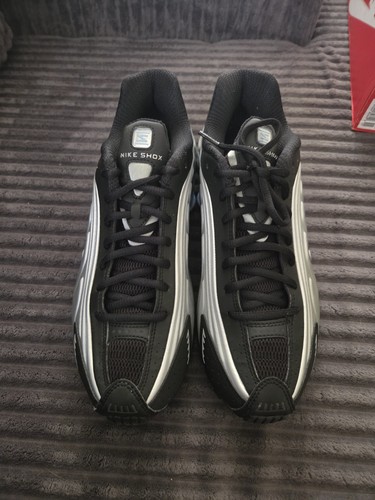 Nike shox - shox, r4
