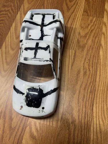 Custom painted team associated - painted,