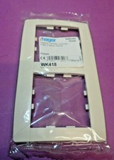 Hager Kallysta WK418 - Plaque