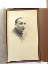 Portrait grand format homme studio Toulon Mariliangeas - photo ancienne