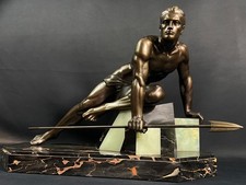 Impressionnante sculpture Art