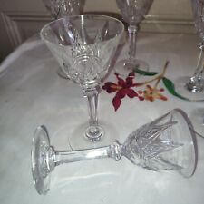 Baccarat Louvois Six verres à vin en cristal taillé  décor croisillons en étoile