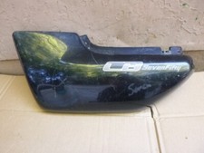 CARENAGE CACHE LATERAL GAUCHE